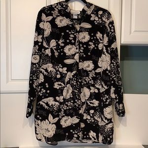 Brylane Woman Size L Silky Black & White Blouse